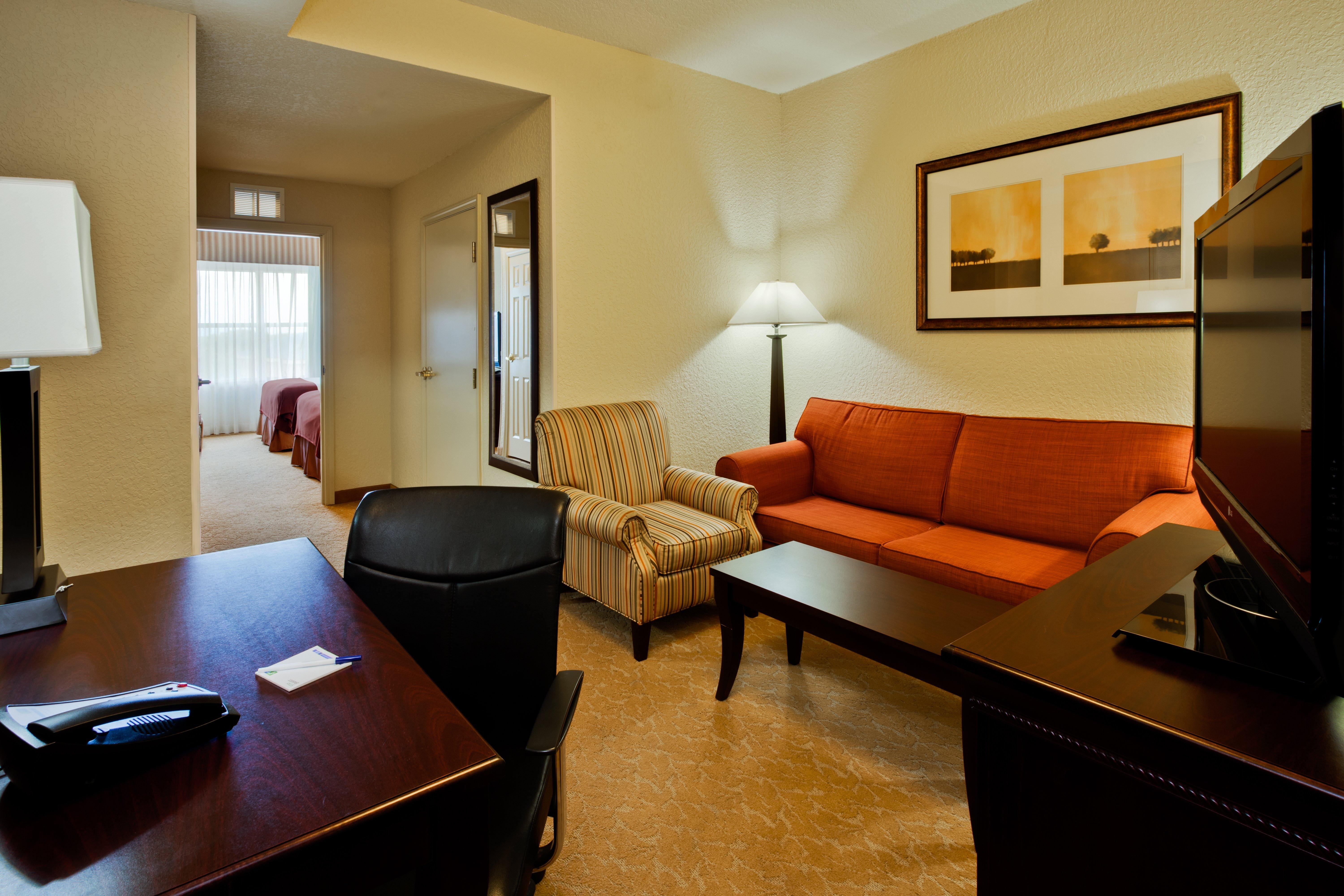 Holiday Inn Express & Suites Lakeland North I-4 By Ihg Luaran gambar