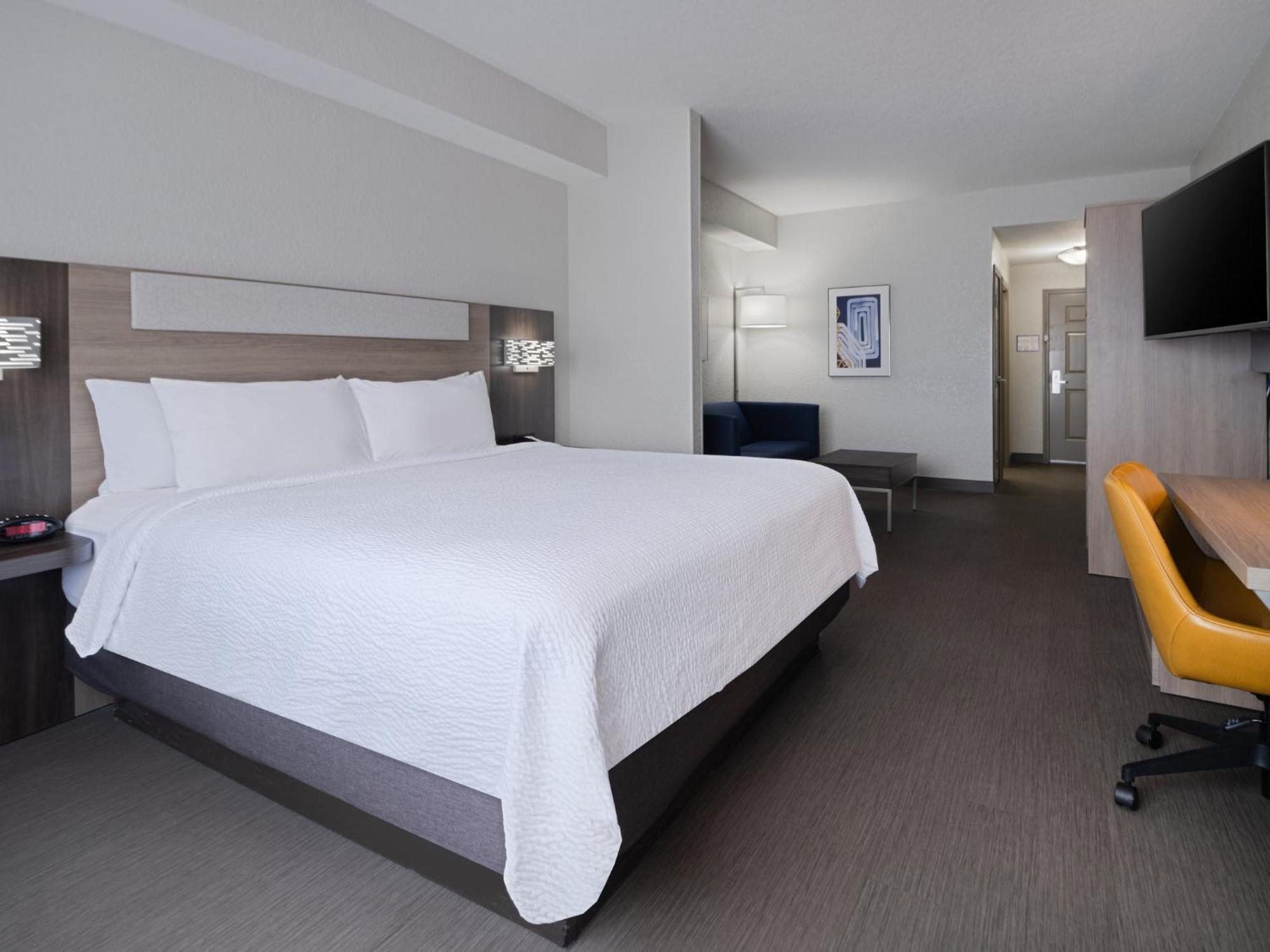 Holiday Inn Express & Suites Lakeland North I-4 By Ihg Luaran gambar