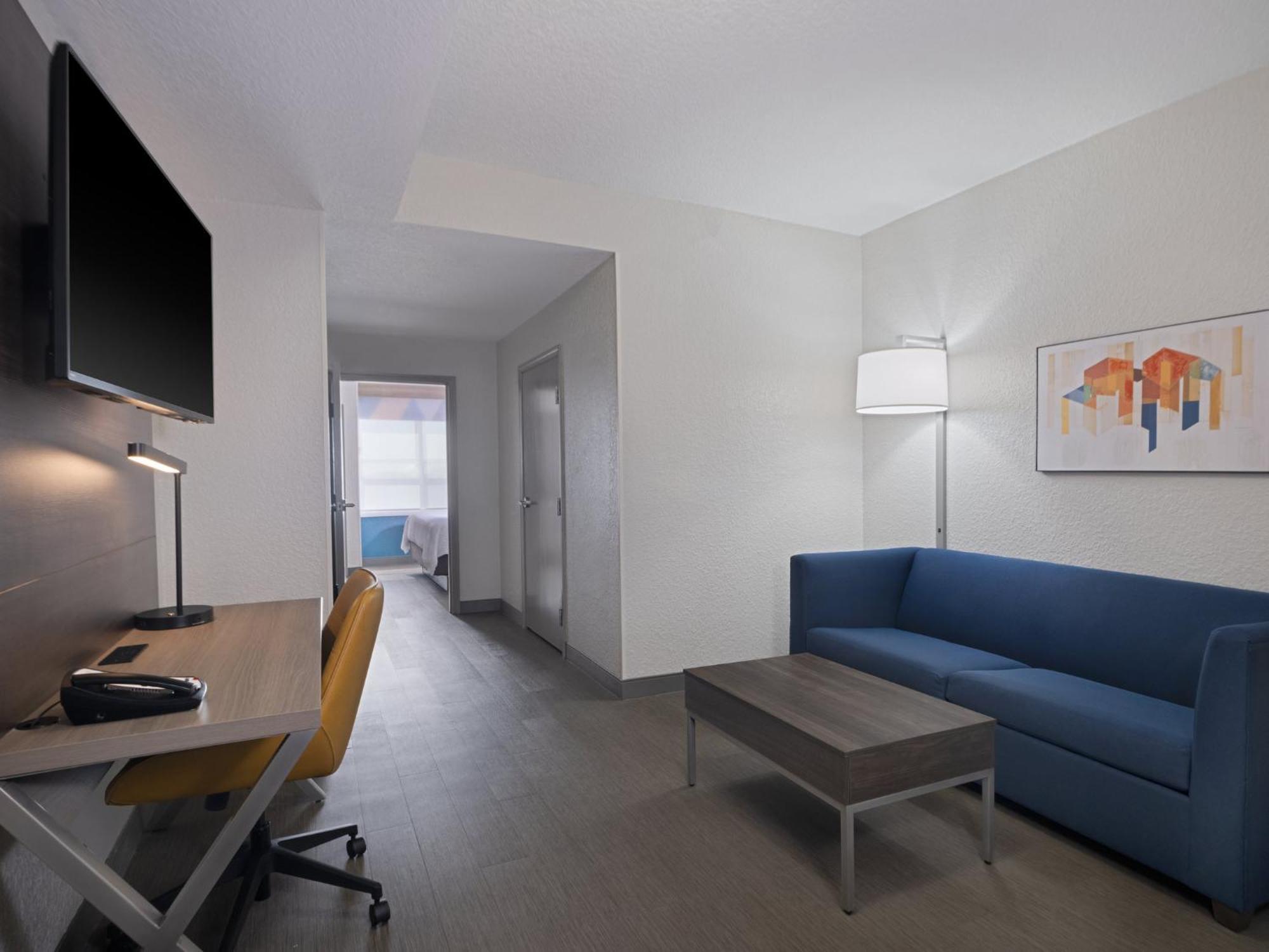 Holiday Inn Express & Suites Lakeland North I-4 By Ihg Luaran gambar