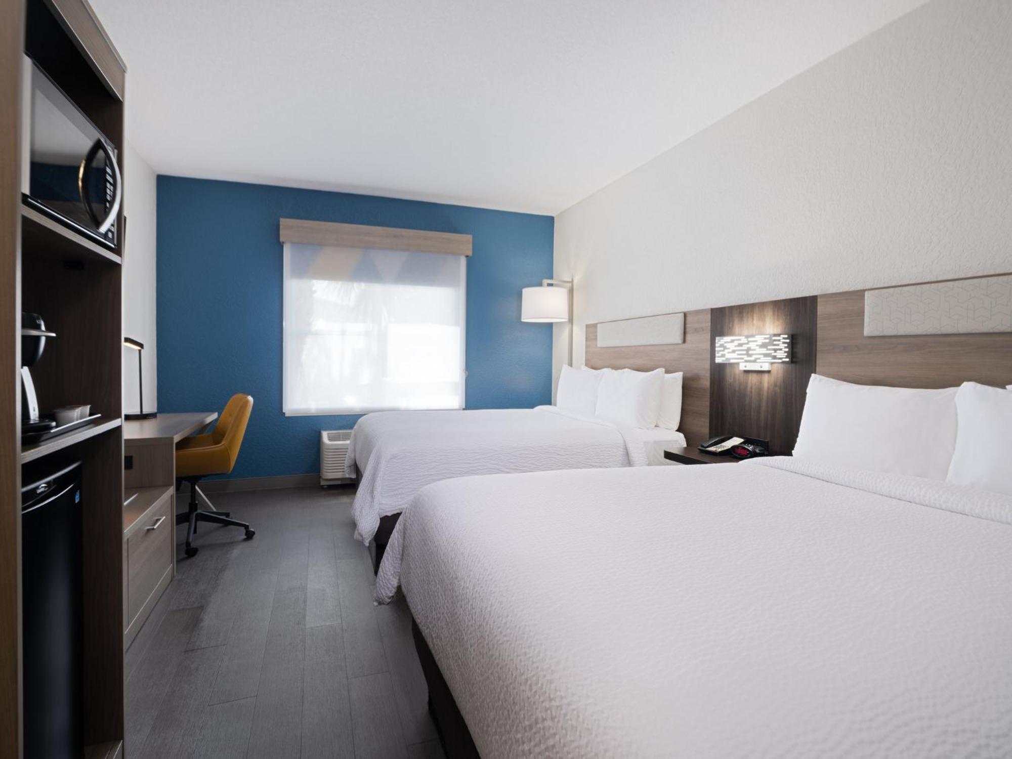 Holiday Inn Express & Suites Lakeland North I-4 By Ihg Luaran gambar