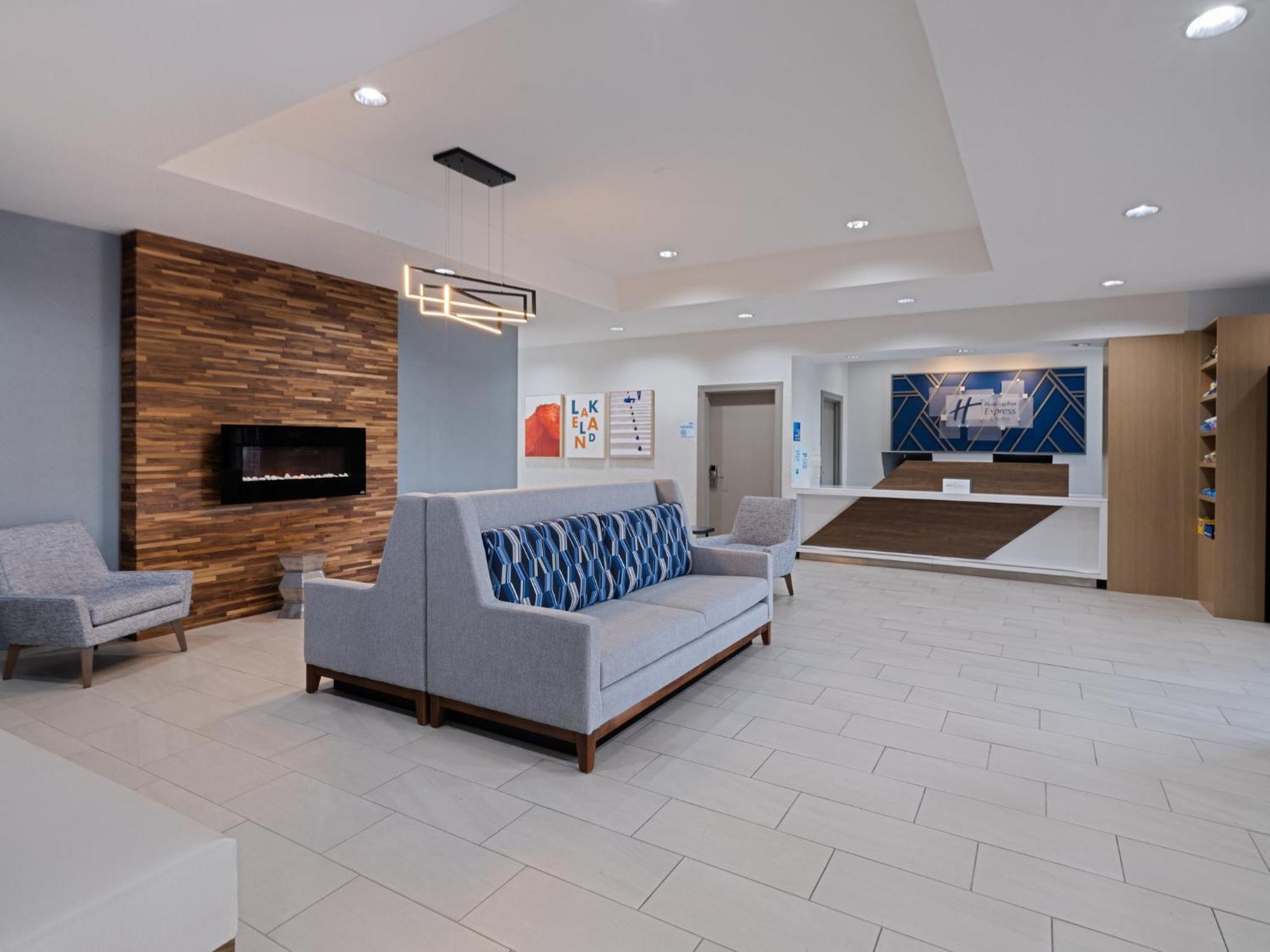 Holiday Inn Express & Suites Lakeland North I-4 By Ihg Luaran gambar