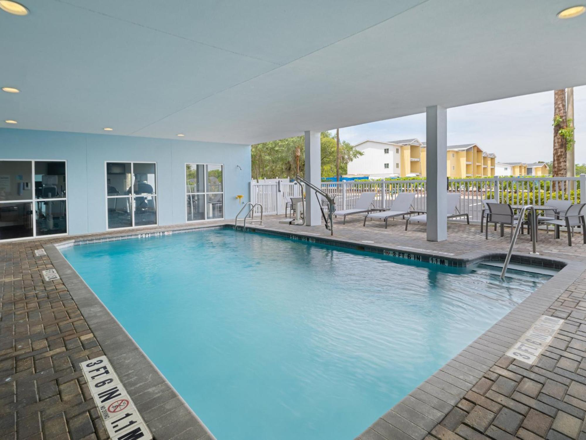 Holiday Inn Express & Suites Lakeland North I-4 By Ihg Luaran gambar